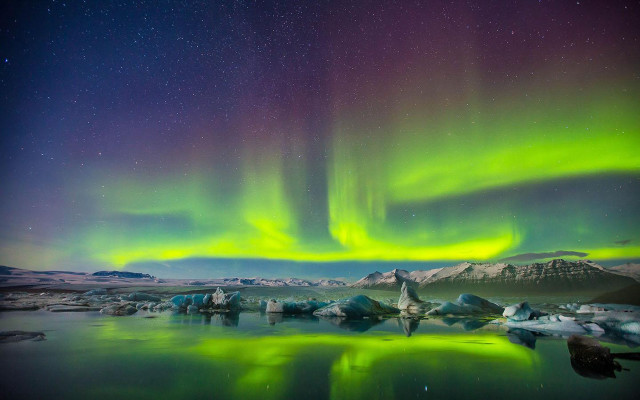 Green purple aurora lake mountains free wallpaper for desktop - medium preview image