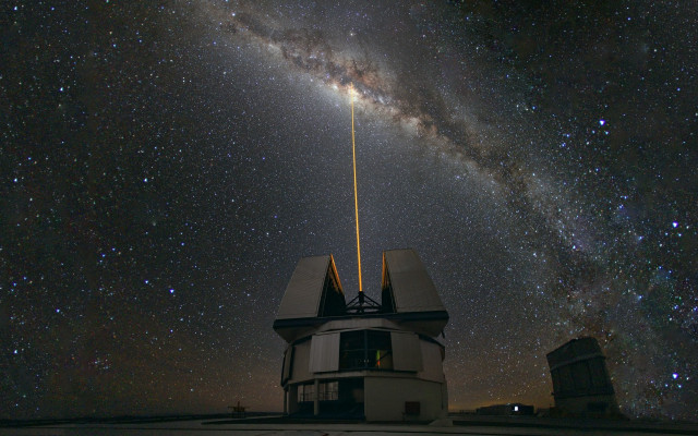 Telescope building stars sky yellow free wallpaper for desktop - medium preview image