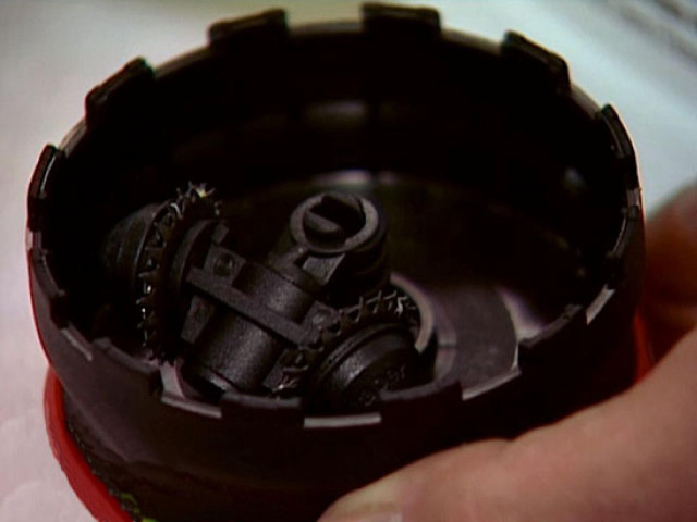 Person holding abstract sculpture twin free wallpaper for desktop - medium preview image