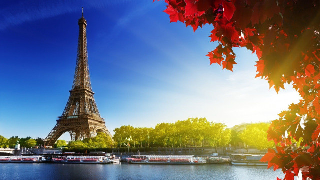 Eiffel tower beautiful view paris free wallpaper for desktop - medium preview image