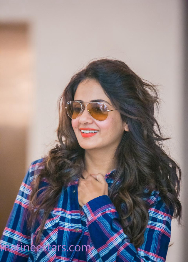 Woman sunglasses plaid shirt smiling free wallpaper for mobile - medium preview image