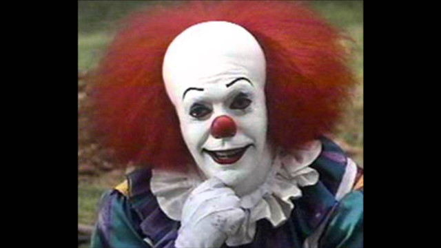 Clown red hair white face free wallpaper for desktop - medium preview image