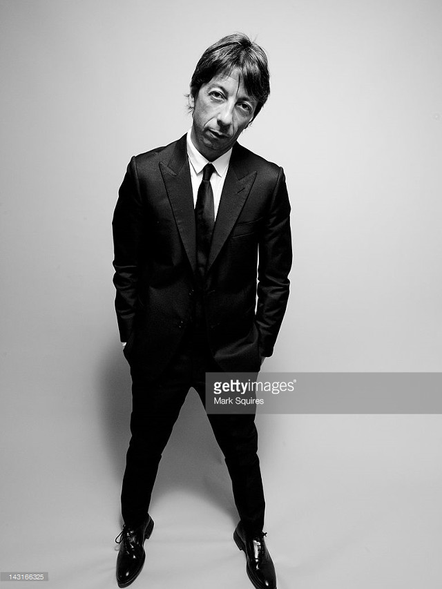 Man in suit tie posing free wallpaper for mobile - medium preview image