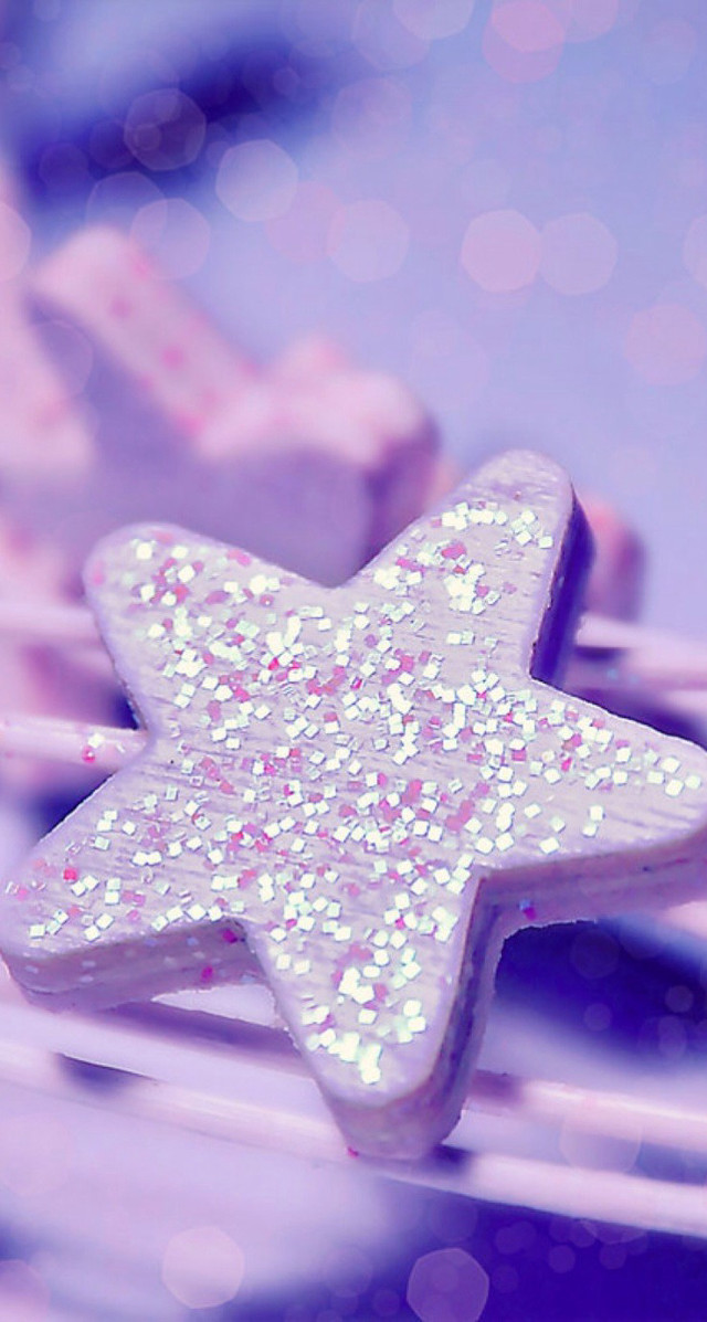 Star shaped cookie toothbrush holder free wallpaper for mobile - medium preview image