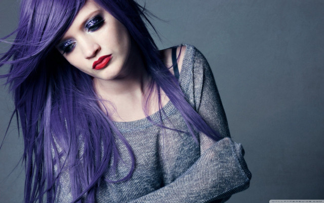 Purple hair red lips fashion free wallpaper for desktop - medium preview image
