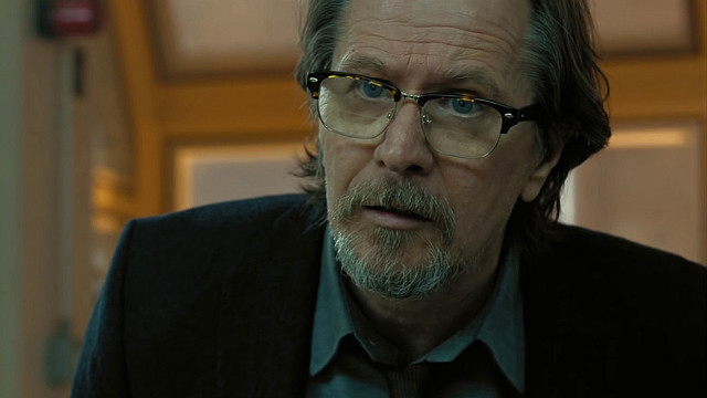 Man glasses suit jacket tie #2 free wallpaper for desktop - medium preview image