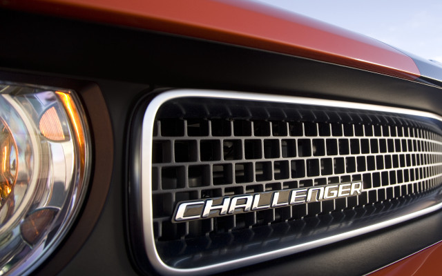 Car grille closeup sky background free wallpaper for desktop - medium preview image