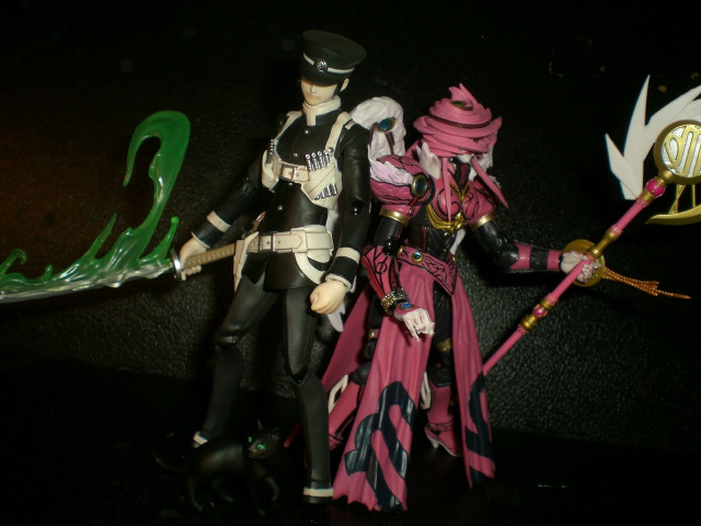 Action figures tabletop black background free wallpaper for desktop - medium preview image