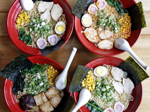 Three red plates food table free wallpaper for desktop - medium preview image