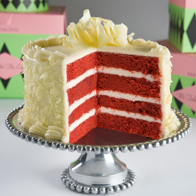 Red white cake slice green free wallpaper for tablet - medium preview image