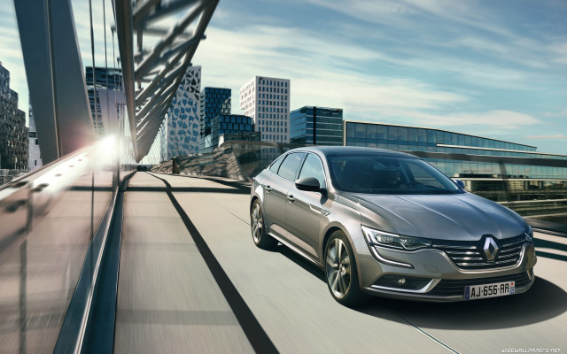 Silver car city street bridge free wallpaper for desktop - medium preview image