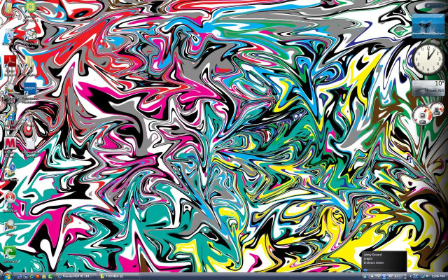 Computer screen colorful pattern clock free wallpaper for desktop - medium preview image