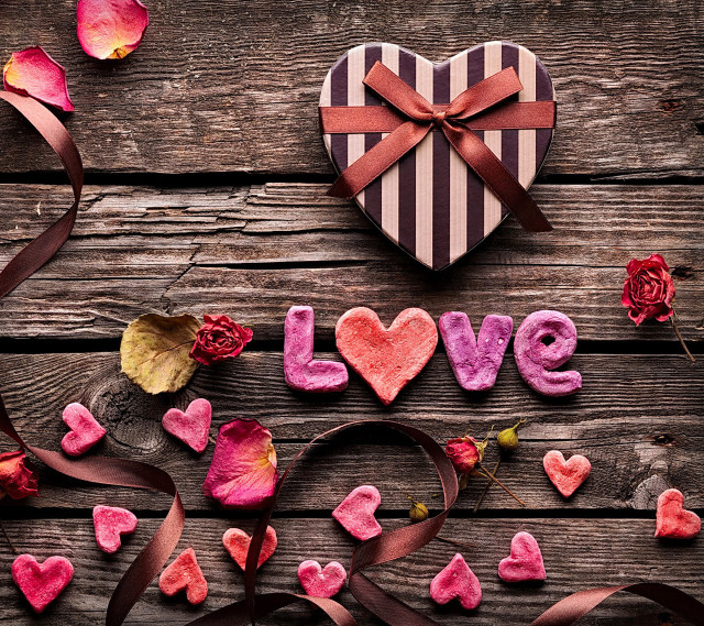 Heart box bow ribbons flowers free wallpaper for tablet - medium preview image