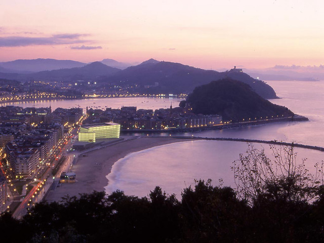 City night beach mountains water free wallpaper for desktop - medium preview image