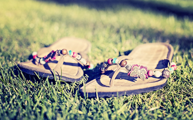Sandals grass beads straps pair free wallpaper for desktop - medium preview image