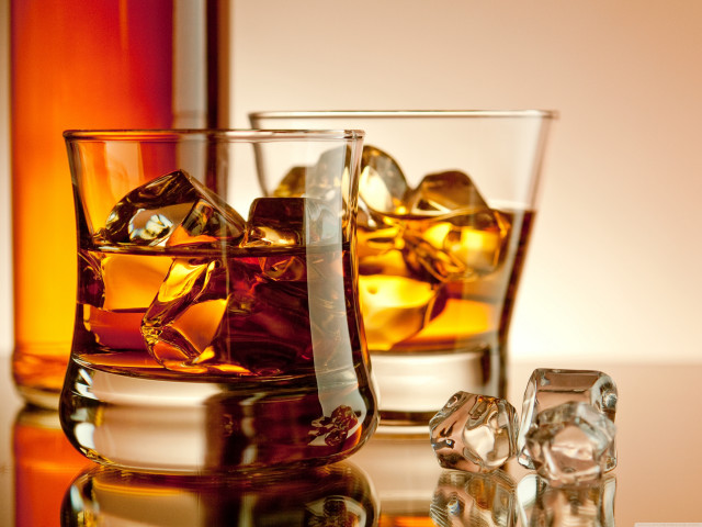 Whiskey glass ice cubes bottle free wallpaper for desktop - medium preview image