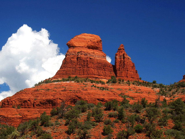 Red rock formation clouds trees free wallpaper for desktop - medium preview image