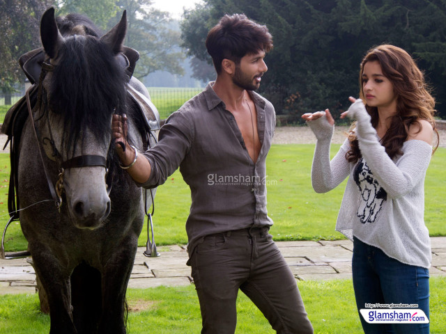 Man woman horse field grass free wallpaper for desktop - medium preview image