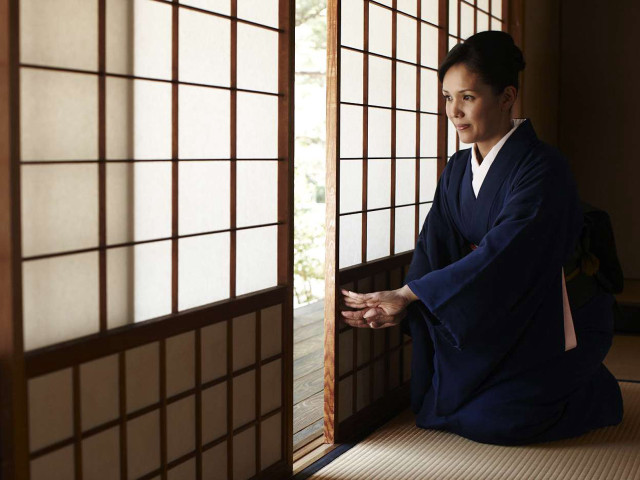 Woman kimono mat window view free wallpaper for desktop - medium preview image