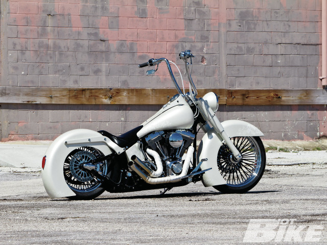 White motorcycle red brick wall free wallpaper for desktop - medium preview image