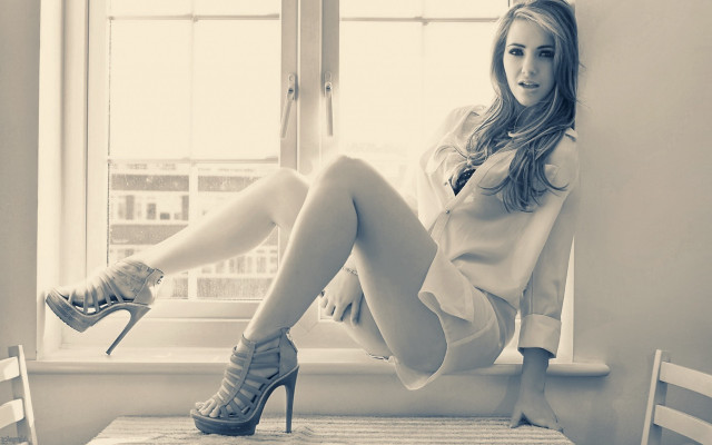 Woman window sill legs crossed free wallpaper for desktop - medium preview image