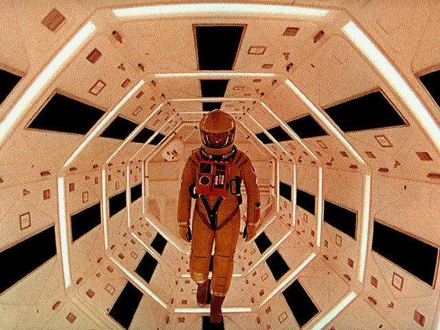 Space suit man tunnel white free wallpaper for desktop - medium preview image