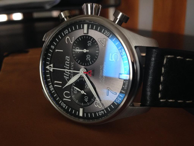 Watch black leather strap table free wallpaper for desktop - medium preview image