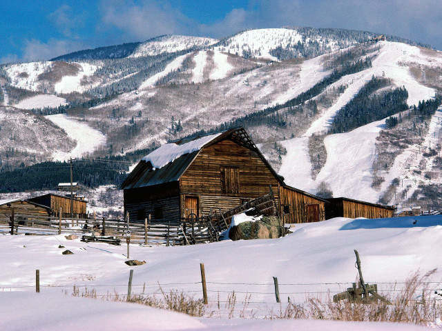 Barn mountains snow background clouds free wallpaper for desktop - medium preview image