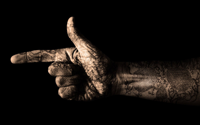 Man tattoo thumbs up fingers free wallpaper for desktop - medium preview image