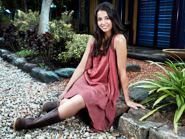 Woman red dress boots smiling free wallpaper for desktop - medium preview image