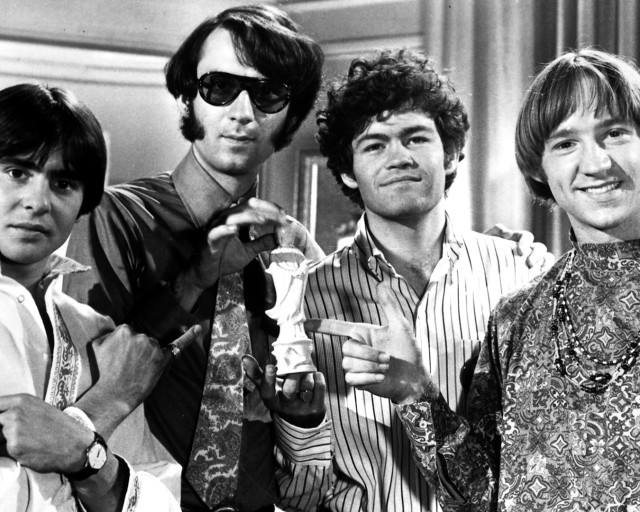 Rolling stones dressing room photo free wallpaper for desktop - medium preview image