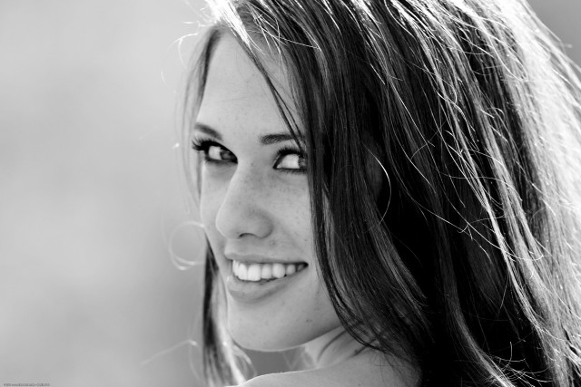 Woman long hair smiling camera #12 free wallpaper for desktop - medium preview image