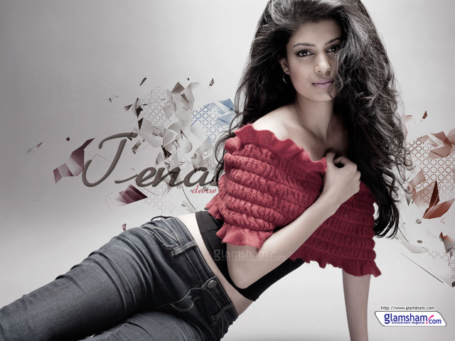 Woman posing crossed legs shirt free wallpaper for desktop - medium preview image