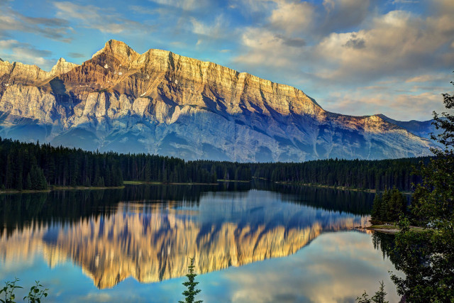 Mountain range reflection lake trees #9 free wallpaper for desktop - medium preview image