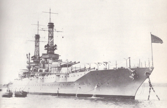 Battleship boat flag mast water free wallpaper for desktop - medium preview image