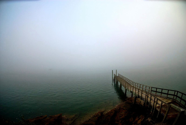 Pier foggy day boat water free wallpaper for desktop - medium preview image