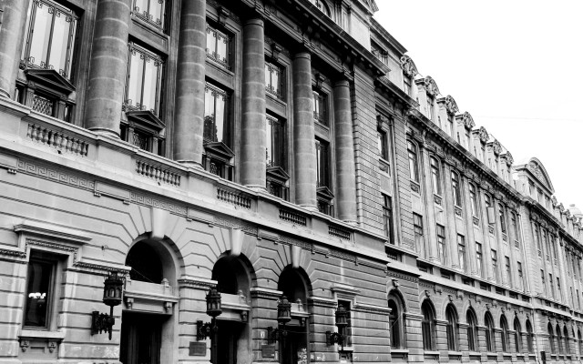 Black white clock building paris free wallpaper for desktop - medium preview image