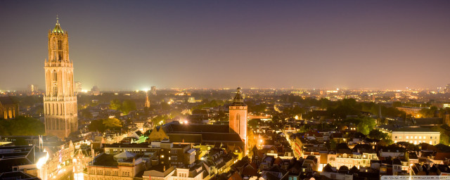 City skyline night clock tower #2 free wallpaper for desktop - medium preview image