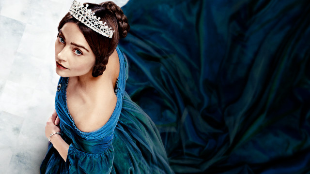 Woman blue dress tiara image free wallpaper for desktop - medium preview image