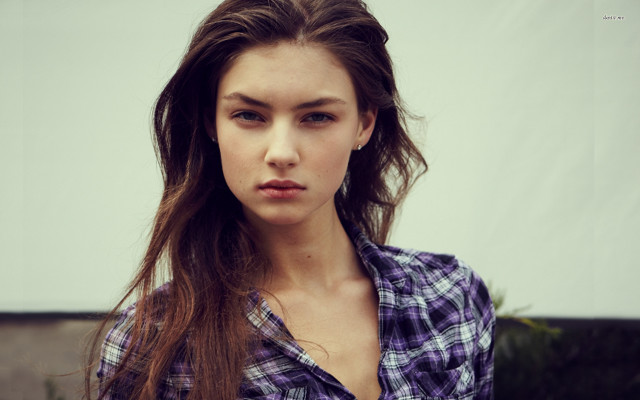 Woman long hair wall cell free wallpaper for desktop - medium preview image