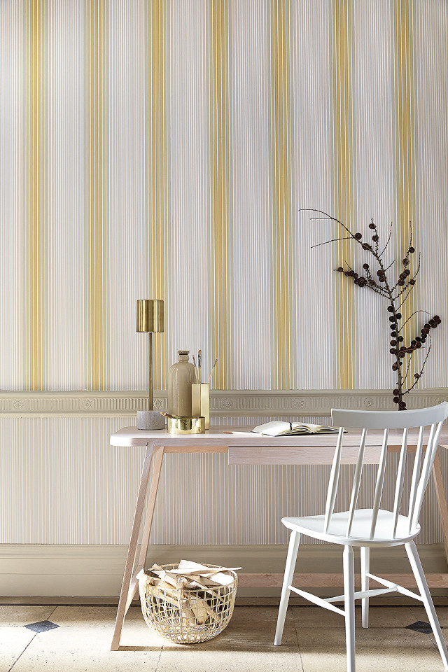 White table white chair vase free wallpaper for mobile - medium preview image