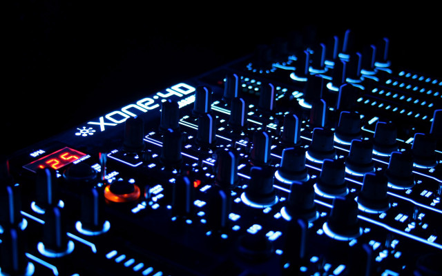 Dj mixer closeup blue light free wallpaper for desktop - medium preview image