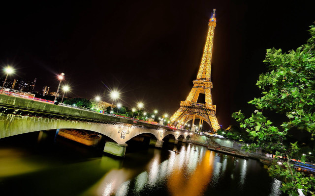 Eiffel tower night view paris #2 free wallpaper for desktop - medium preview image