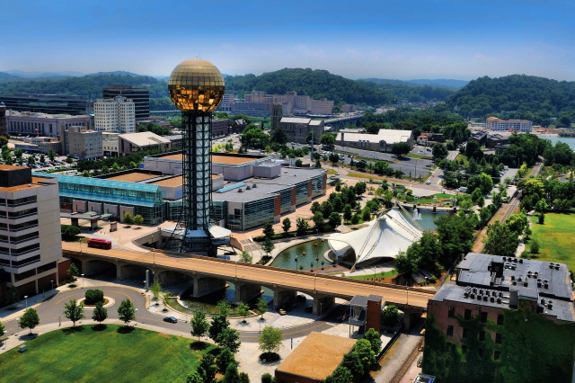 City clock tower center square free wallpaper for desktop - medium preview image