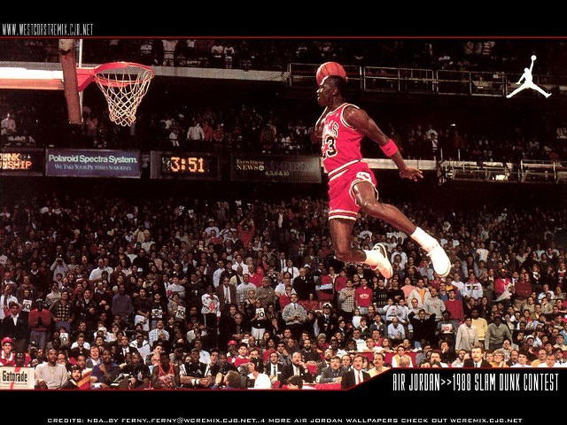 Man red uniform jumping basketball #5 free wallpaper for desktop - medium preview image