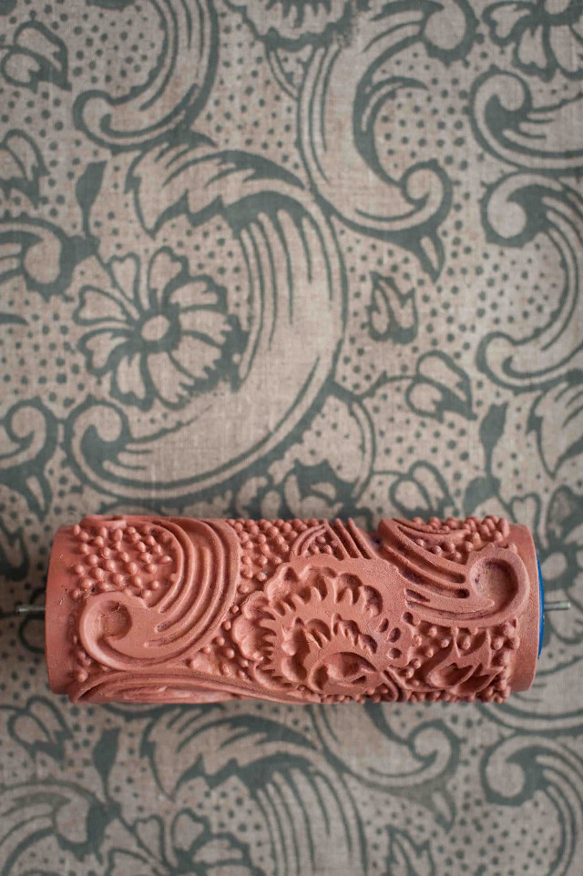 Pink object table paisley wallpaper free wallpaper for mobile - medium preview image