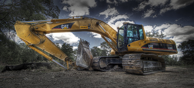 Yellow bulldozer parked field dead free wallpaper for desktop - medium preview image