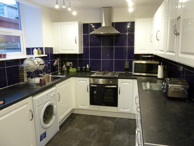 Kitchen washingmachine stovetopoven night starrysky free wallpaper for desktop - medium preview image