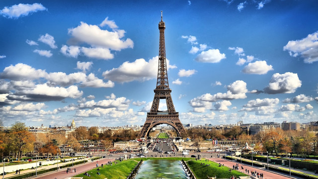 Eiffel tower paris cityscape blue free wallpaper for desktop - medium preview image