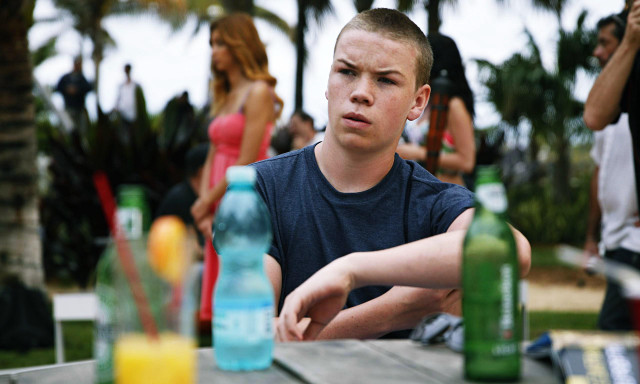 Boy table water cellphone cafe free wallpaper for desktop - medium preview image